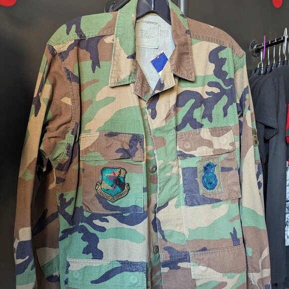U.S. Air Force Camo Jacket - Picture 1 of 3